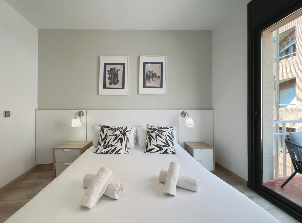 Stay U-Nique Apartments Sant Eudald Barcelona Luaran gambar